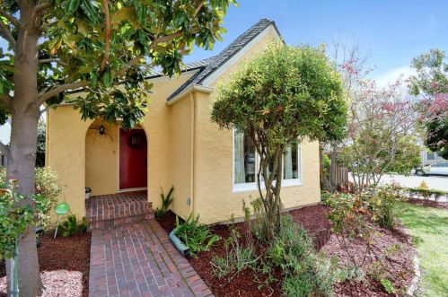 1394 Martin Ave, San Jose, CA 95126-2673