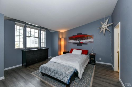 738 Jasmine Cir, Santa Rosa CA 95407-6780 exterior