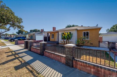 1108 67th St, Long Beach, CA 90805-1511