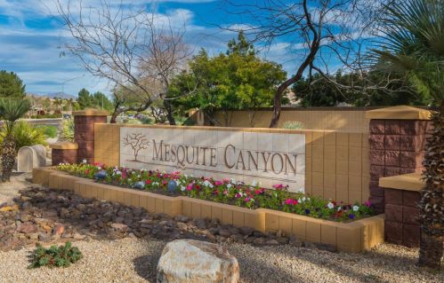 9663 Obispo Ave, Mesa, AZ 85212-2111