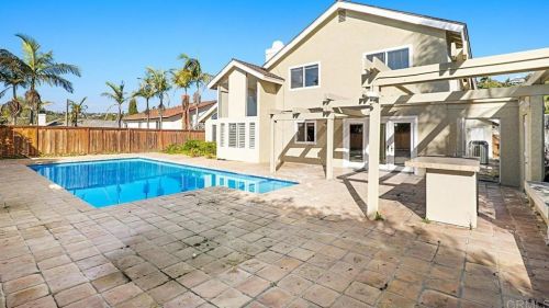 3205 La Costa Ave, Carlsbad CA  92009-7709 exterior
