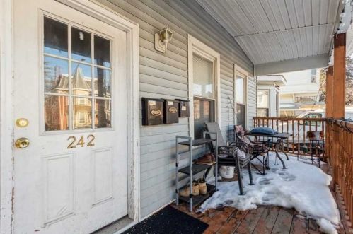242 Church St, Poughkeepsie, NY 12601-4264