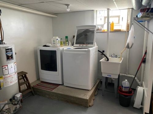 106 Scott St, New Castle PA  16101-3325 exterior