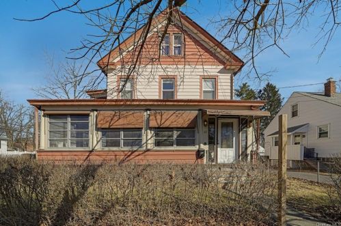 45 Lagrange Ave, Poughkeepsie, NY 12603-2420