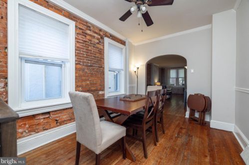 911 Clayton St, Wilmington DE  19805-5306 exterior