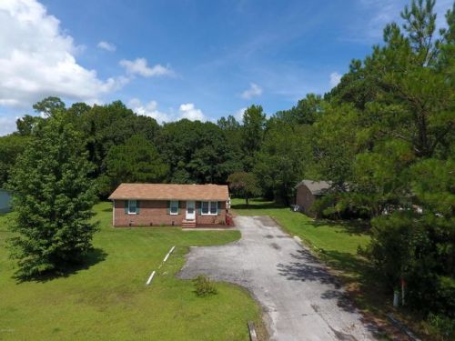 580 Roberts Rd, Newport, NC 28570-8616