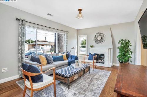 2024 107th Ave, Oakland, CA 94603-3908