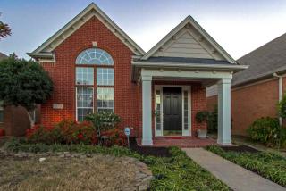 319 Fountain River Dr, Memphis, TN 38120-1863