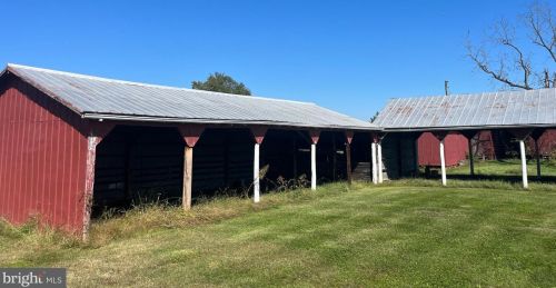 18201 Constitution Hwy, Madison Mills VA  22960-4309 exterior