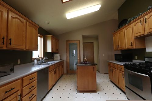 26498 240 Ave, Erdahl MN 56531-9457 exterior