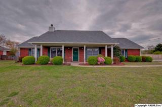 114 Boysenberry Ln, Madison, AL 35757-8309