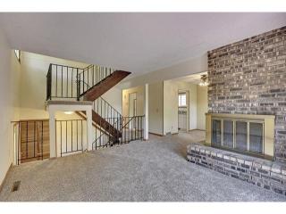 3479 Pilgrim Ln, Minneapolis, MN 55441-2471