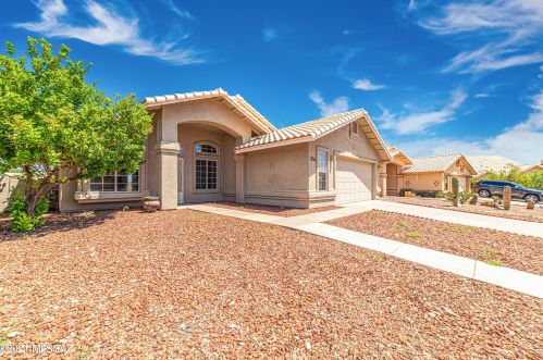 2156 Jacana Loop, Tucson, AZ 85745-3573