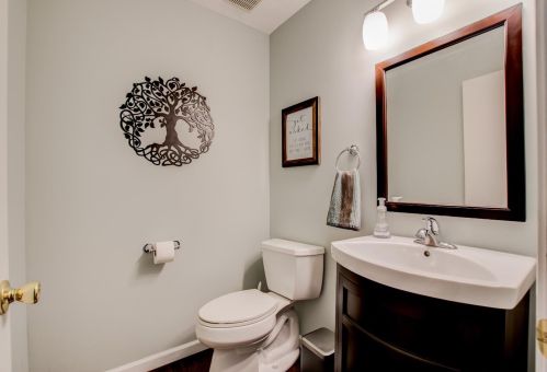 1513 Thornberry Rd, Amelia OH  45102-1772 exterior