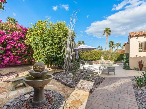 50040 Malaga Ct, La Quinta CA  92253-8918 exterior