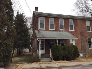 664 Wayside Way, Riegelsville, PA 18077-7102