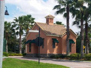929 Grand Canal Dr, Kissimmee, FL 34759-4359