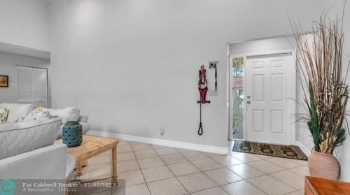 333 27th Ave, Delray Beach FL  33445-4401 exterior