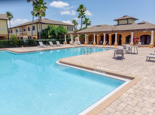 2220 Windsor Lake Cir, Sanford FL  32773-5726 exterior