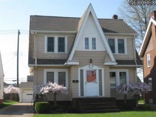 6313 Pelham Dr, Cleveland OH  44129-4642 exterior