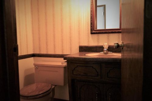 1963 Wood Ln, Green Bay WI  54304-1915 exterior