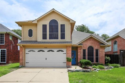 2308 Old Hickory Ln, Lewisville TX  75028-4593 exterior