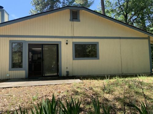 12825 Pine Cone Cir, Grass Valley CA  95945-8800 exterior