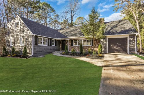 614 Jackson Mills Rd, Jackson Twp, NJ 08527-4309
