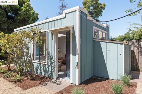 2718 Russell St, Berkeley CA 94705-2333 exterior