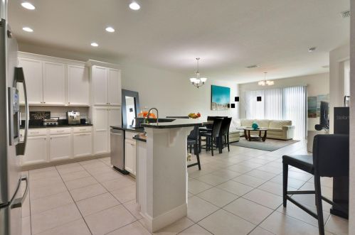 10731 Belfry Cir, Orlando, FL 32832-6311