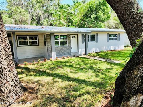 115 Williams Ave, Titusville, FL 32796-2588