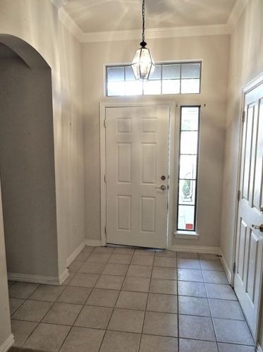 9512 Lindenwood Trl, Denton TX  76207-8633 exterior