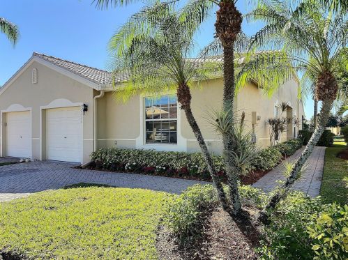 2111 Stonington Ter, West Palm Beach, FL 33411-5167