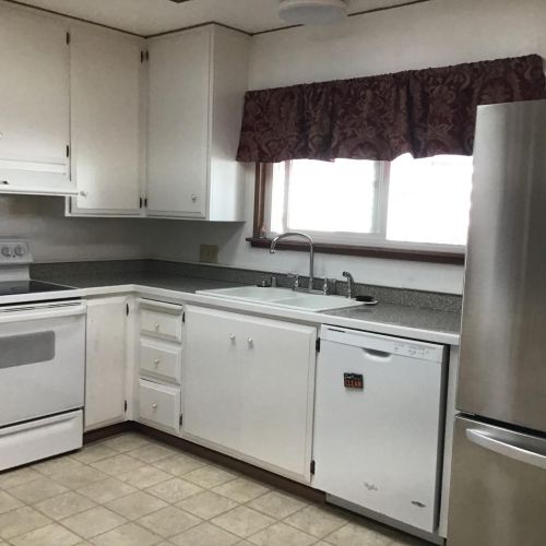 176 San Marcos Dr, Lodi CA  95240-0718 exterior