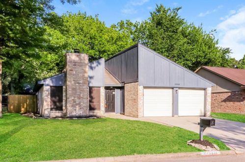 15818 Nutcracker Ct, Humble, TX 77396-3846