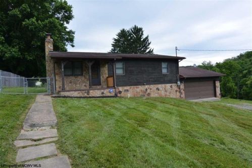1318 Gould Ave, Clarksburg WV  26301-1747 exterior
