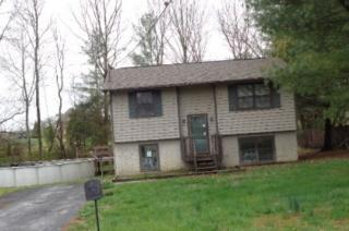 5805 Whisper Wood Rd, Knoxville, TN 37918-6126