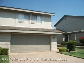 5826 Hefner Village Ct, Oklahoma City OK  73162-7754 exterior