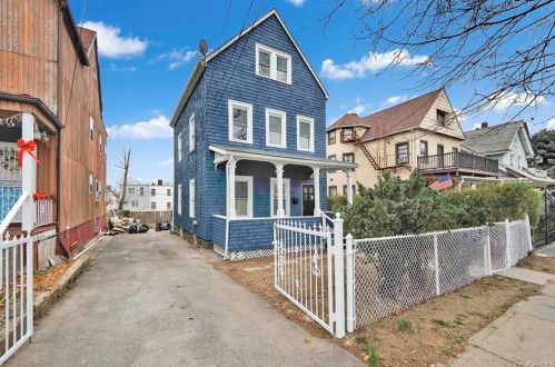 226 10th Ave, Mount Vernon, NY 10550-3704