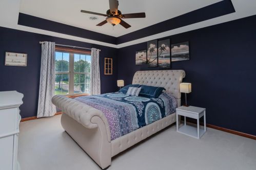 20 Lockerbie Dr, Valpo IN  46385-9287 exterior