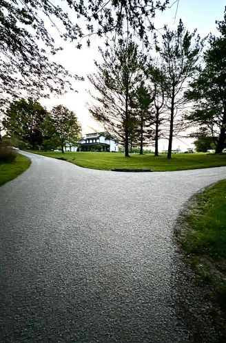 5685 Bennington Chapel Rd, Johnstown, OH 43031-8009