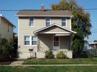 2627 Beulah Rd, Columbus, OH 43211-1010