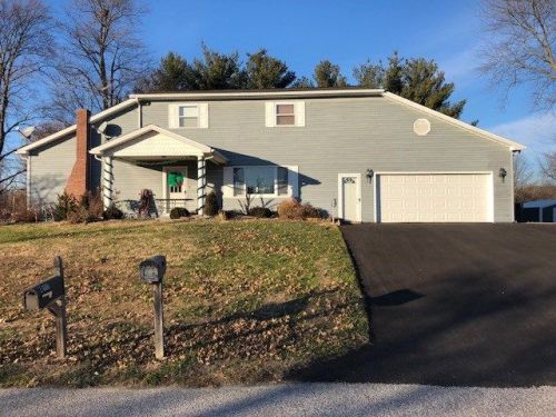 2400 Wayside Dr, Capehart, IN 47501-4530