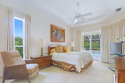 121 Olympus Way, Jupiter FL  33477-7335 exterior