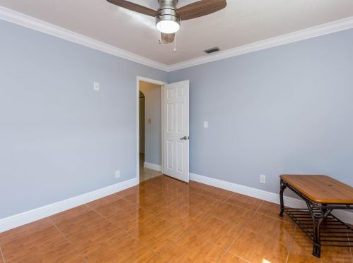 5272 Lake Blvd, Delray Beach FL  33484-4270 exterior