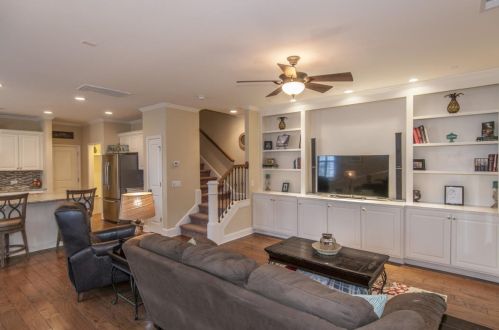 2524 Kings Gate Ln, Mount Pleasant SC  29466-8223 exterior