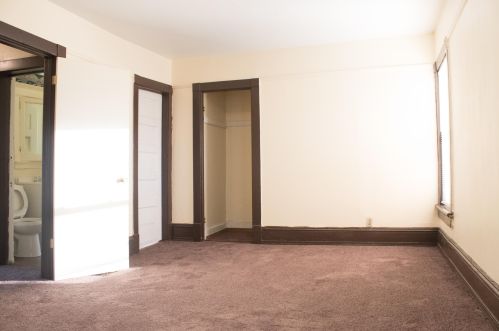 1444 35, Milwaukee WI 53215-1808 exterior