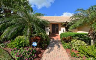 138 Windward Dr, Osprey, FL 34229-9751