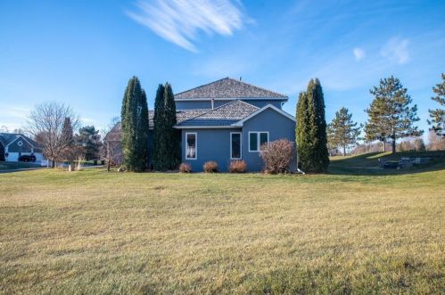 5028 Parrish Ave, Otsego MN 55330-4541 exterior