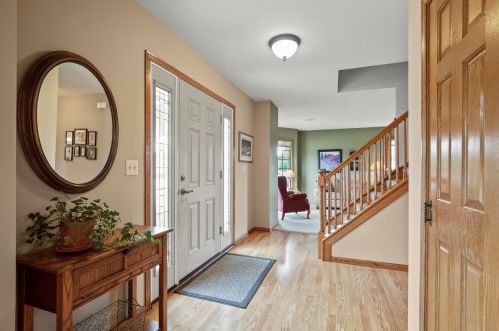 5112 34th St, Kenosha, WI 53144-1467
